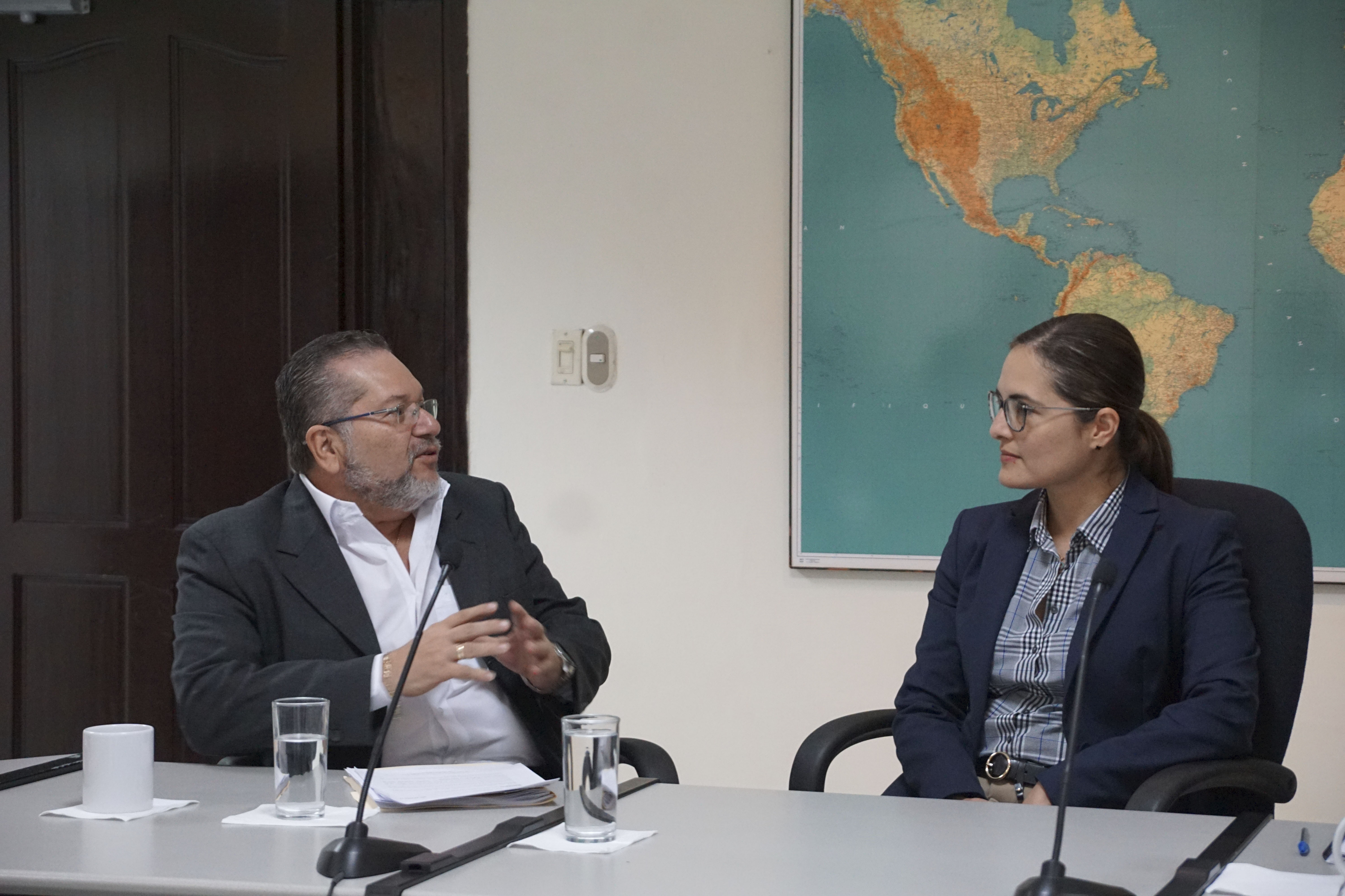 Presidente se reúne con directora ejecutiva del CNR
