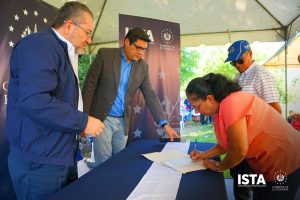 En la Hacienda Rancho Tatuano seguimos con las jornadas de firma y entrega de escrituras